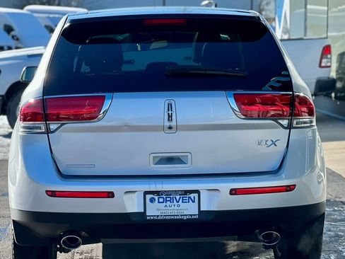 Used 2014 Lincoln MKX AWD w/ Equipment Group 102A image 4