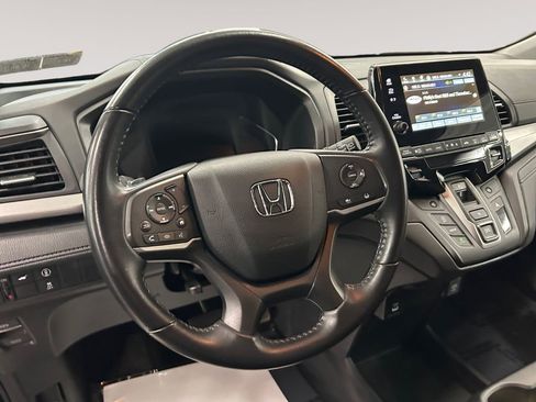 Used 2024 Honda Odyssey EX-L image 12