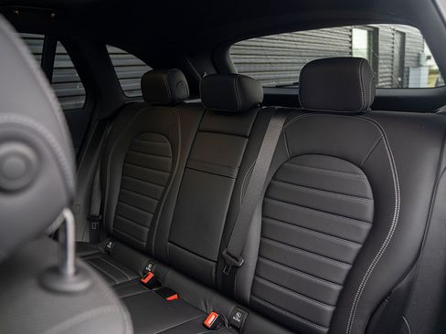 Used 2020 Mercedes-Benz GLC 43 AMG 4MATIC image 23