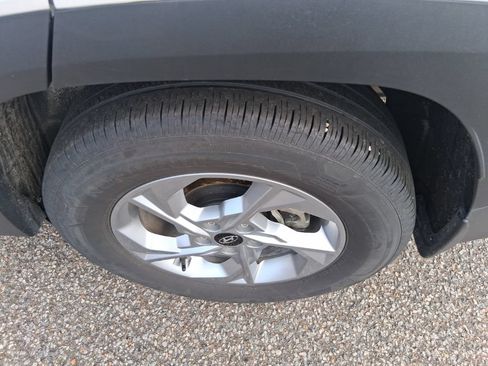 Used 2023 Hyundai Tucson SEL FWD image 16