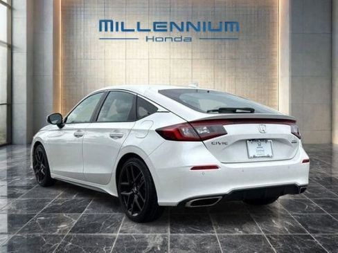 Used 2023 Honda Civic Sport Touring image 16