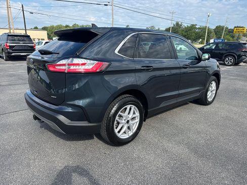 Used 2024 Ford Edge SEL w/ Convenience Package AWD/4WD image 6