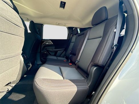 New 2025 Mitsubishi Outlander ES image 24