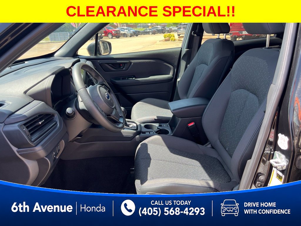 Used 2025 Subaru Forester Premium AWD/4WD image 28