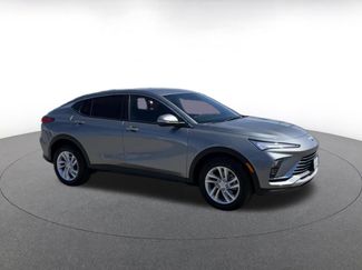 Used 2025 Buick Envista Preferred video 2