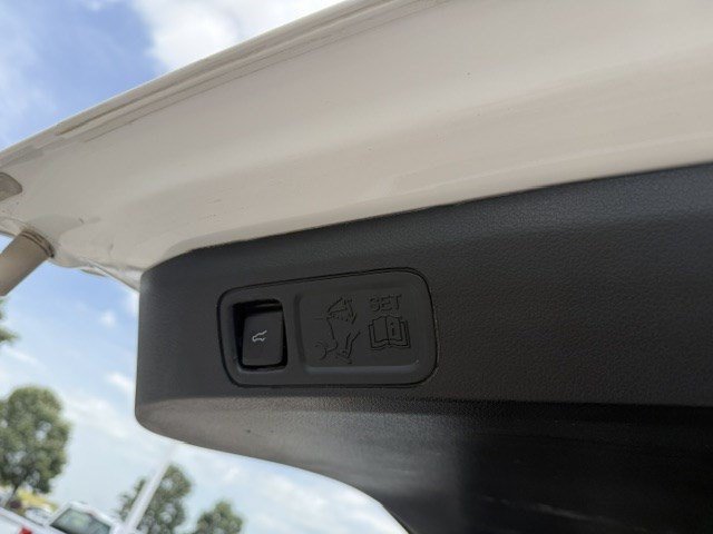 Used 2021 Ford Expedition XLT AWD/4WD image 33
