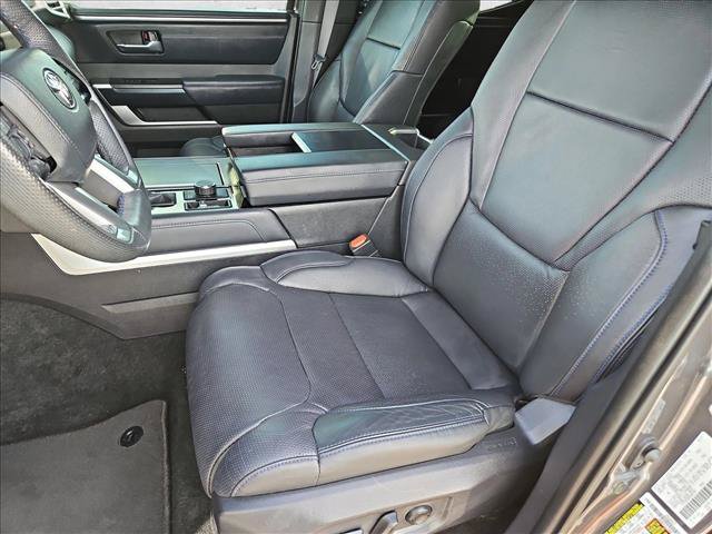Used 2024 Toyota Tundra Platinum AWD/4WD image 15