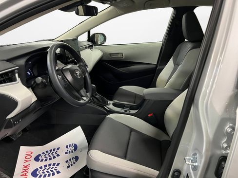 New 2026 Toyota Corolla LE image 9