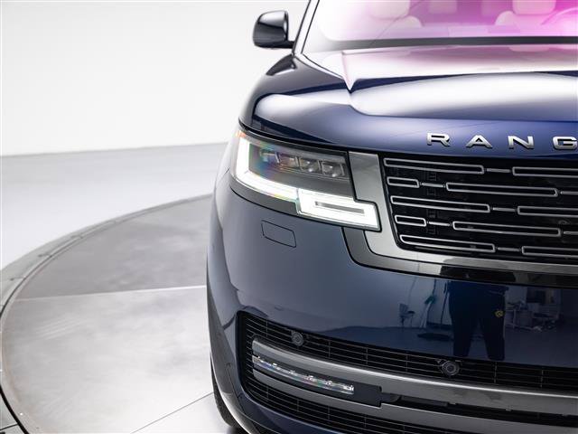 Used 2023 Land Rover Range Rover SE AWD/4WD image 10