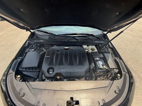 Used 2020 Chevrolet Impala LT w/ LT Convenience Package FWD image 4