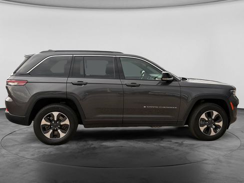 Used 2024 Jeep Grand Cherokee Limited 4xe AWD/4WD image 11