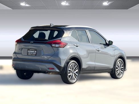 Used 2023 Nissan Kicks SV FWD image 8