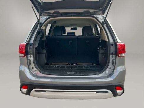 Used 2019 Mitsubishi Outlander SEL AWD/4WD image 9