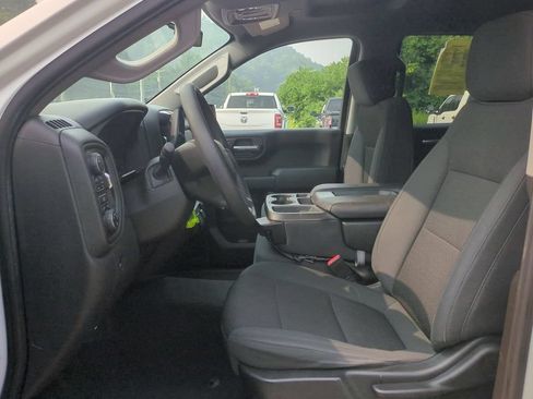 Used 2021 Chevrolet Silverado 1500 Custom Trail Boss AWD/4WD image 21