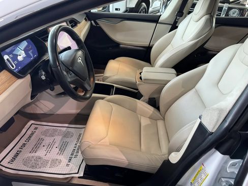 Used 2018 Tesla Model S 75D AWD/4WD image 8