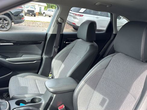 Used 2024 Kia Seltos S FWD image 14