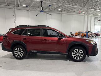 Used 2023 Subaru Outback Premium video 2