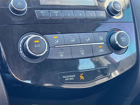 Used 2017 Nissan Rogue Sport S w/ S Appearance Package image 16