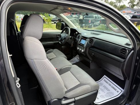 Used 2016 Toyota Tundra SR image 12