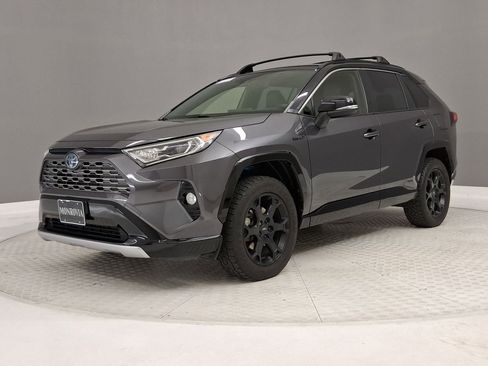 Used 2020 Toyota RAV4 XSE w/ XSE Grade Weather Package AWD/4WD image 38