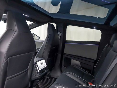 Used 2024 Tesla Cybertruck Cyberbeast image 15