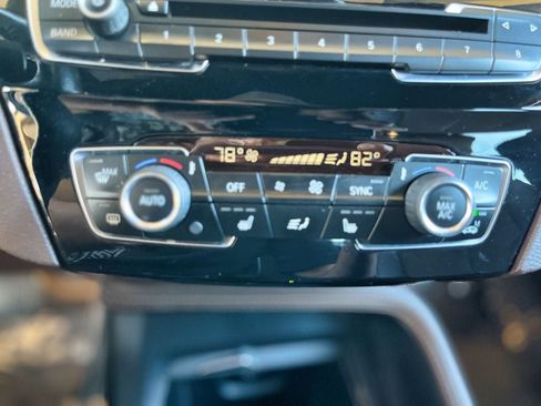 Used 2018 BMW X1 xDrive28i AWD/4WD image 38