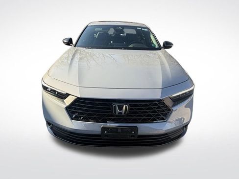 Used 2025 Honda Accord Sport image 11