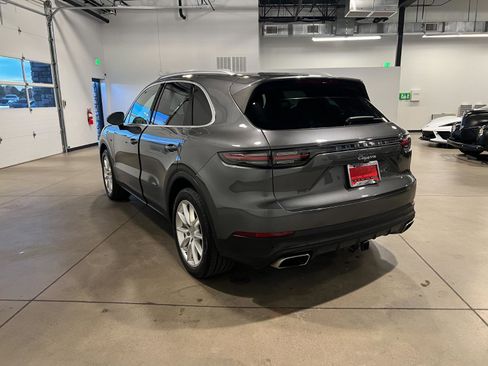 Used 2019 Porsche Cayenne image 5