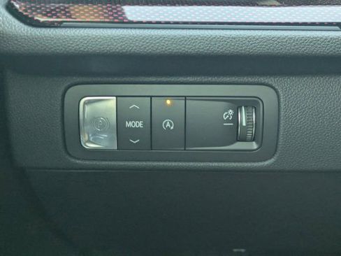 New 2026 Chevrolet Traverse RS w/ LPO, Floor Liner Package FWD image 25