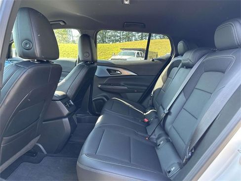 Used 2024 Chevrolet Equinox EV LT image 21