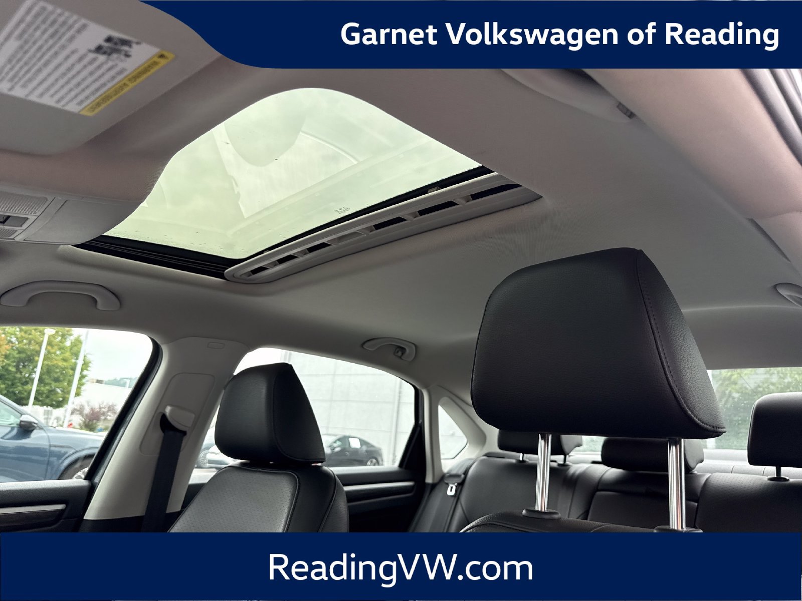 Used 2018 Volkswagen Passat 2.0T SE FWD image 12