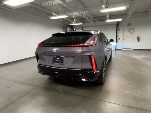 New 2026 Cadillac Lyriq Premium Luxury image 42