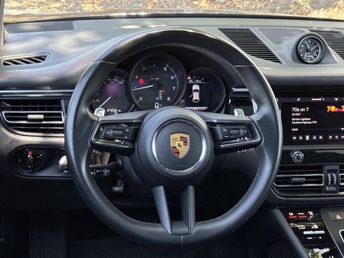 Used 2023 Porsche Macan Turbo AWD/4WD image 7