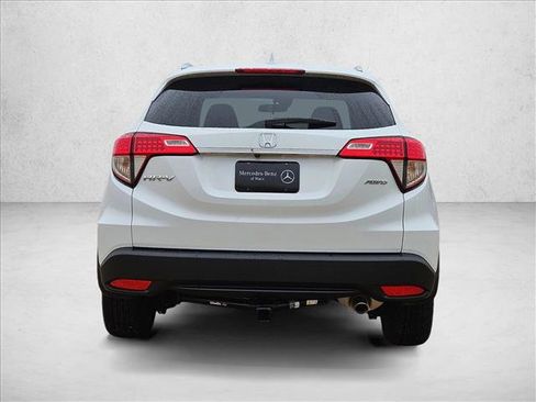 Used 2022 Honda HR-V EX image 7