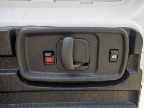 Used 2019 Chevrolet Express 3500 Extended w/ Driver Convenience Package RWD image 33