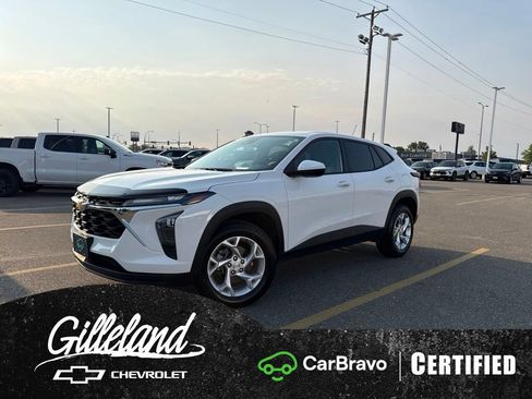 Certified 2025 Chevrolet Trax LS w/ LS Convenience Package FWD image 1