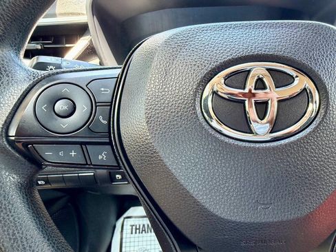 Used 2024 Toyota Corolla LE FWD image 32