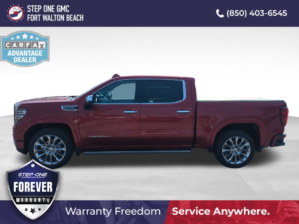 Used 2023 GMC Sierra 1500 Denali AWD/4WD image 3