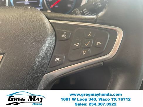 Used 2018 Chevrolet Equinox Premier FWD image 16