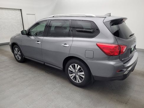 Used 2020 Nissan Pathfinder S image 3