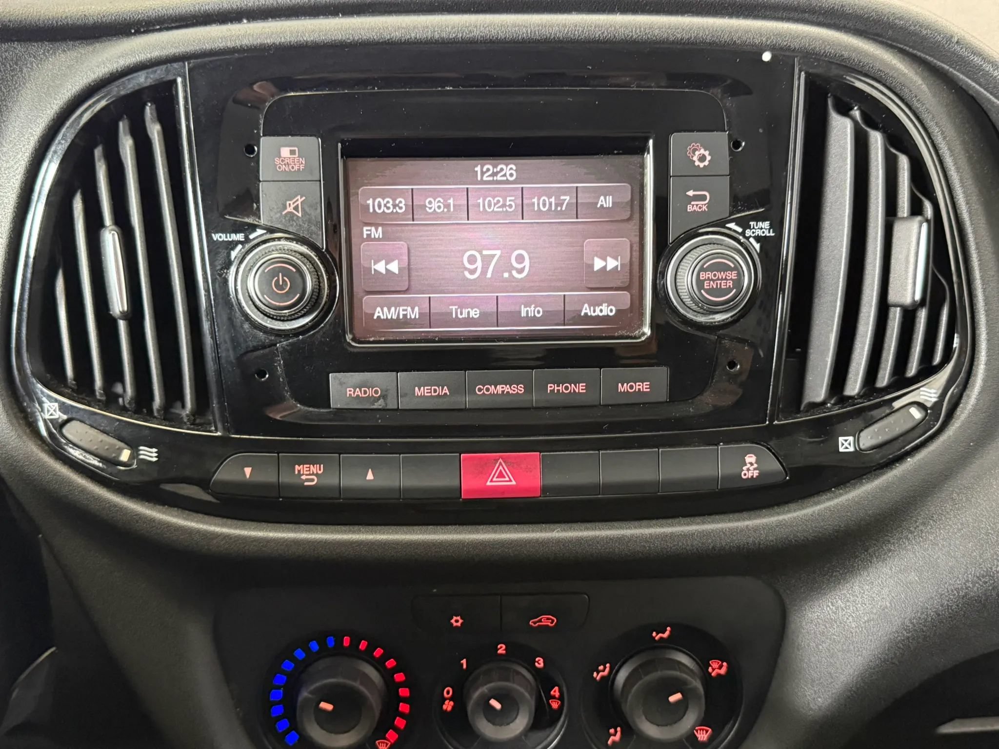Used 2019 RAM ProMaster City Tradesman FWD image 13