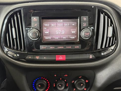 Used 2019 RAM ProMaster City Tradesman FWD image 13