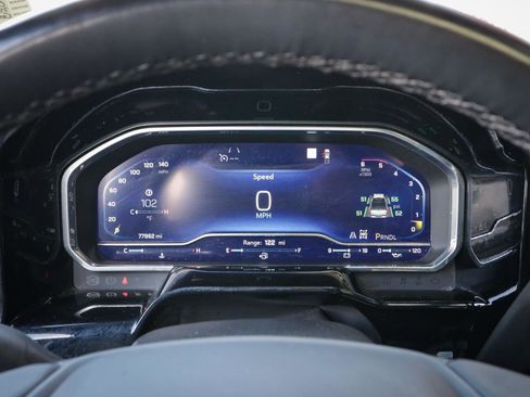 Used 2024 Chevrolet Silverado 2500 ZR2 w/ Technology Package image 21