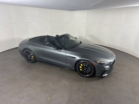 Used 2022 Mercedes-Benz SL 63 AMG 4MATIC image 35