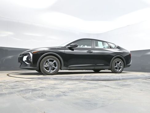 Used 2025 Kia K4 LXS image 20