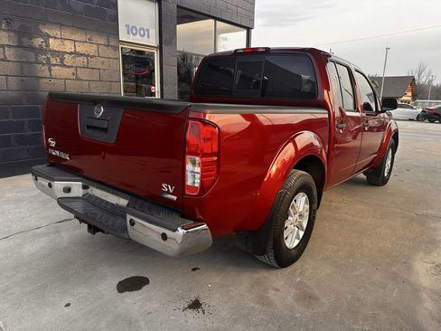 Used 2019 Nissan Frontier SV w/ Value Truck Package image 8