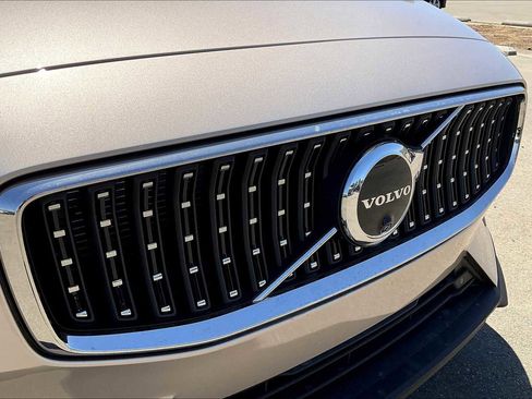 New 2026 Volvo V60 B5 Cross Country Plus w/ Climate Package image 33