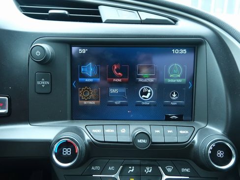 Used 2019 Chevrolet Corvette Grand Sport w/ Carbon Flash Badge Package image 9