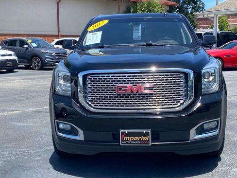 Used 2017 GMC Yukon XL Denali w/ Open Road Package RWD image 2