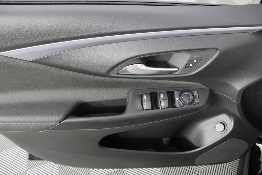 New 2026 Buick Envista Sport Touring w/ Convenience I Package FWD image 13